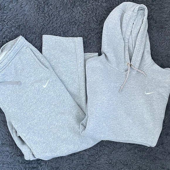 Nike Other - Men Size Large Nike fleece hoodie sweatpants sweatsuit set grey